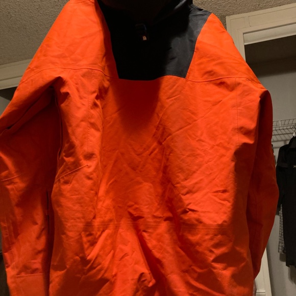 Jacket - Picture 3 of 4